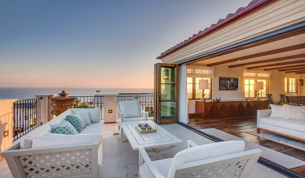 Featured image of Prestige Dobbaspet Gallery 2